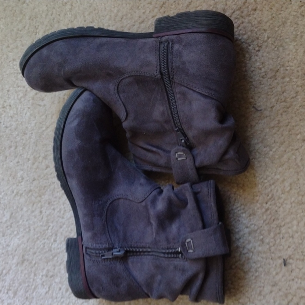 Nine west booties - Picture 2 of 2